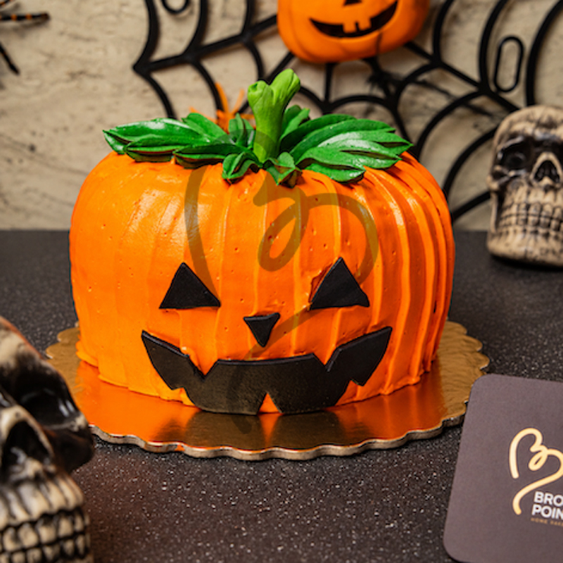 Pumpkin Grin Cake 1200 gms