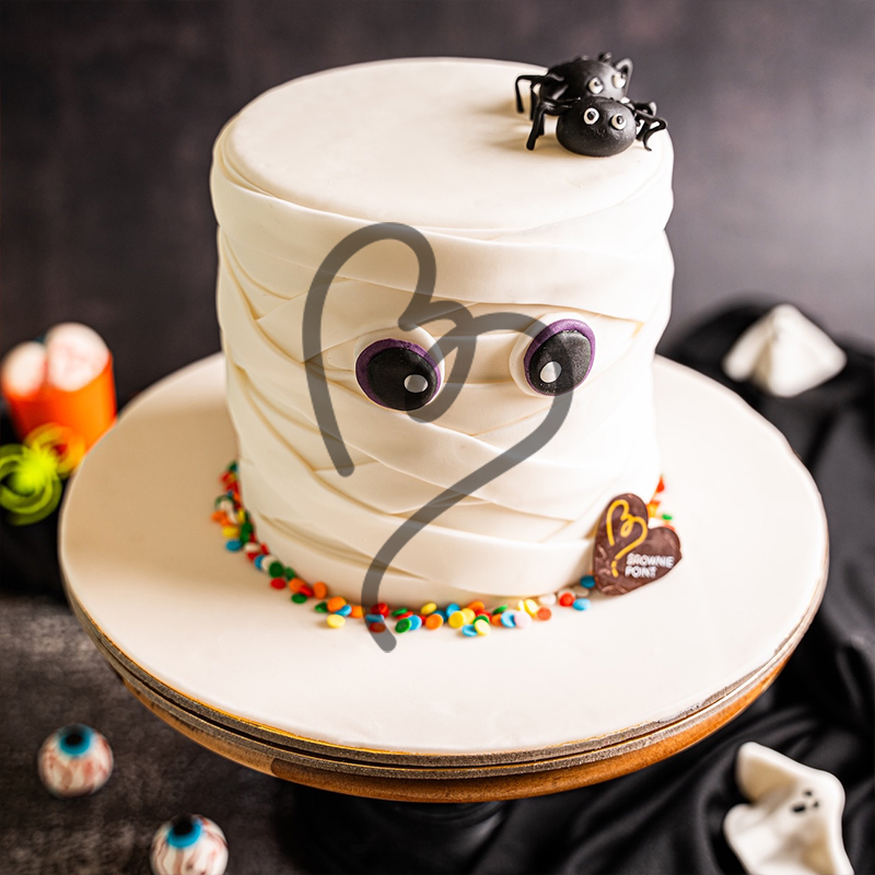 Halloween Mummy Ghost Cake