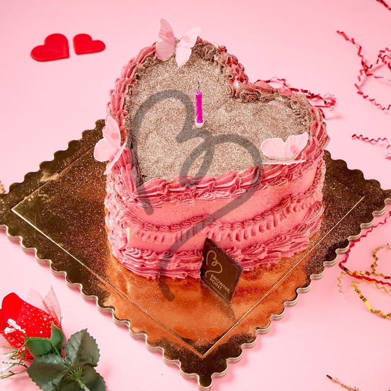 Glitter Blow Vintage Cake