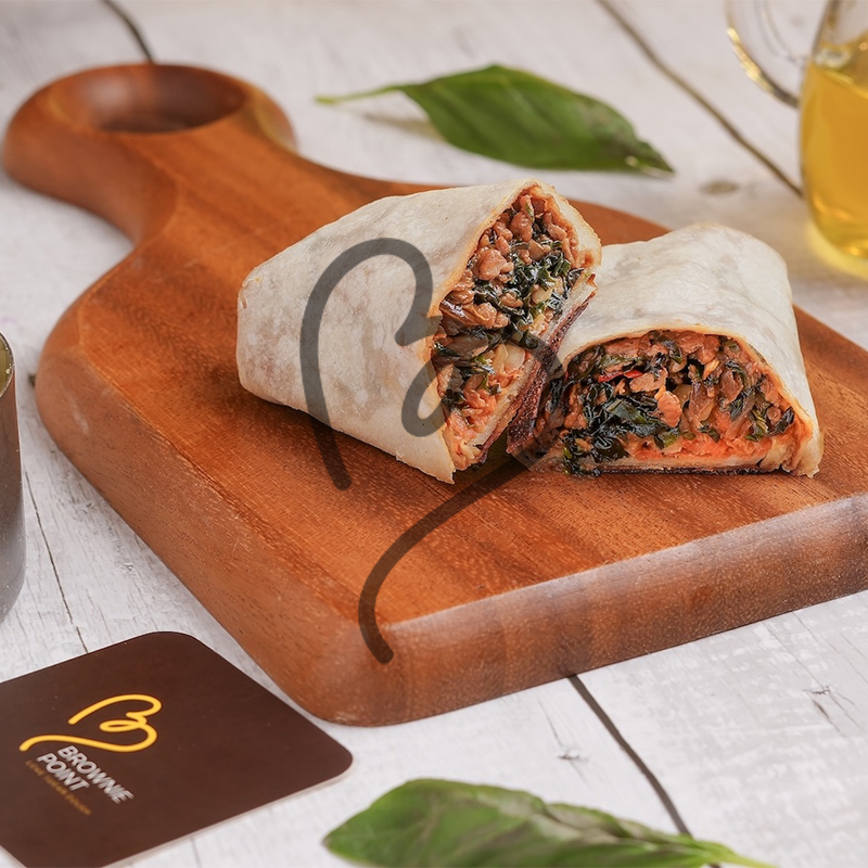Basil Chicken & Crunchy Peanut wrap