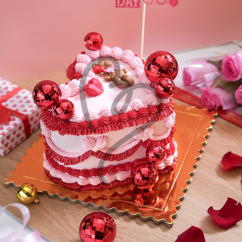 Valentine Vintage Cake