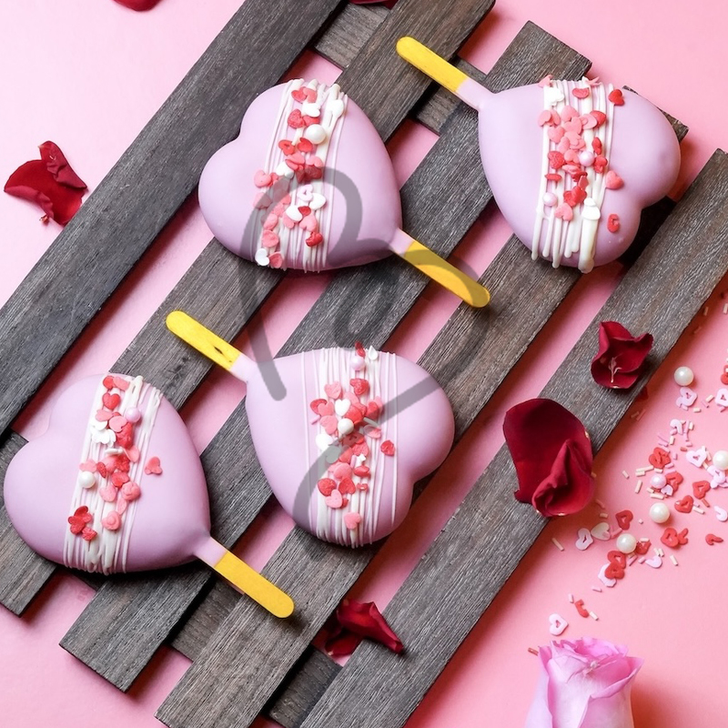 Love Cakesicles